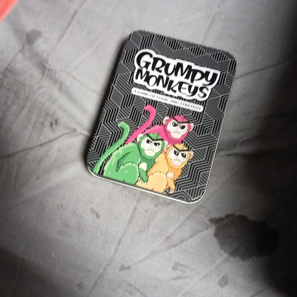 APPROXIMATELY 20 ASSORTED TOYS INCLUDING GRUMPY MONKEYS , YOUR HEARTS PERFECT PUZZLE AND I LOVE KITTENS CUTE FIGURES 