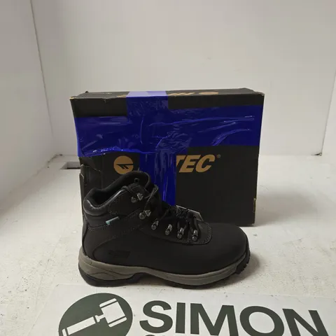 HI TEC MEN'S HIKING BOOTS – BLACK, ANKLE-HEIGHT WITH BOX - EUR 38