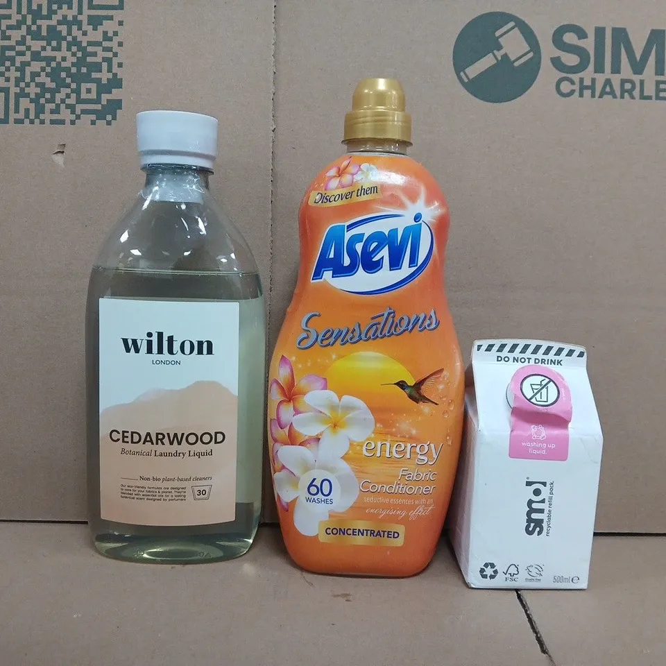 APPROXIMATELY 10 ASSORTED HOUSEHOLD ITEMS TO INCLUDE WASHING UP LIQUID, FABRIC CONDITIONER, ETC