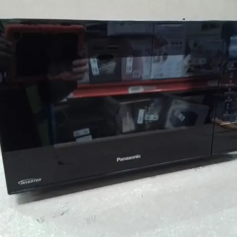 PANASONIC MICROWAVE OVEN 