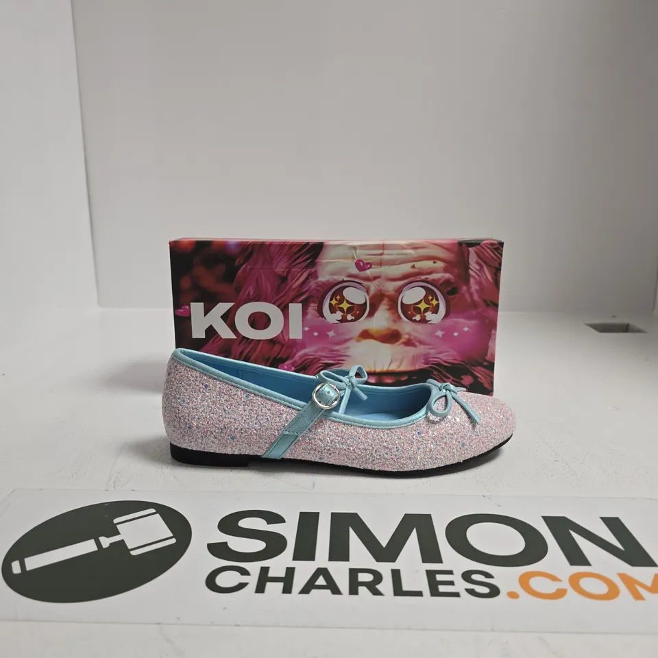 KOI TWINKLE GLITTER BALLET FLATS – PINK WITH BLUE TRIM