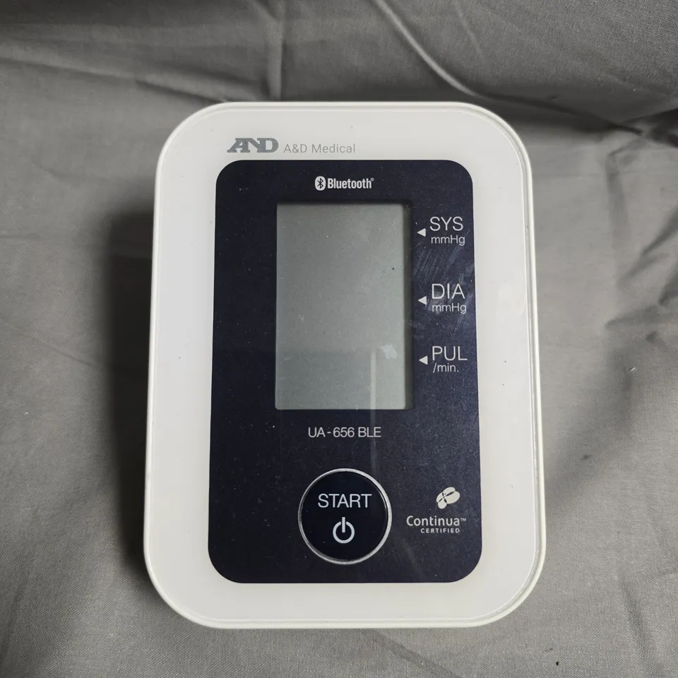 A&D MEDICAL UA-656BLE DIGITAL BLOOD PRESSURE MONITOR WITH BLUETOOTH
