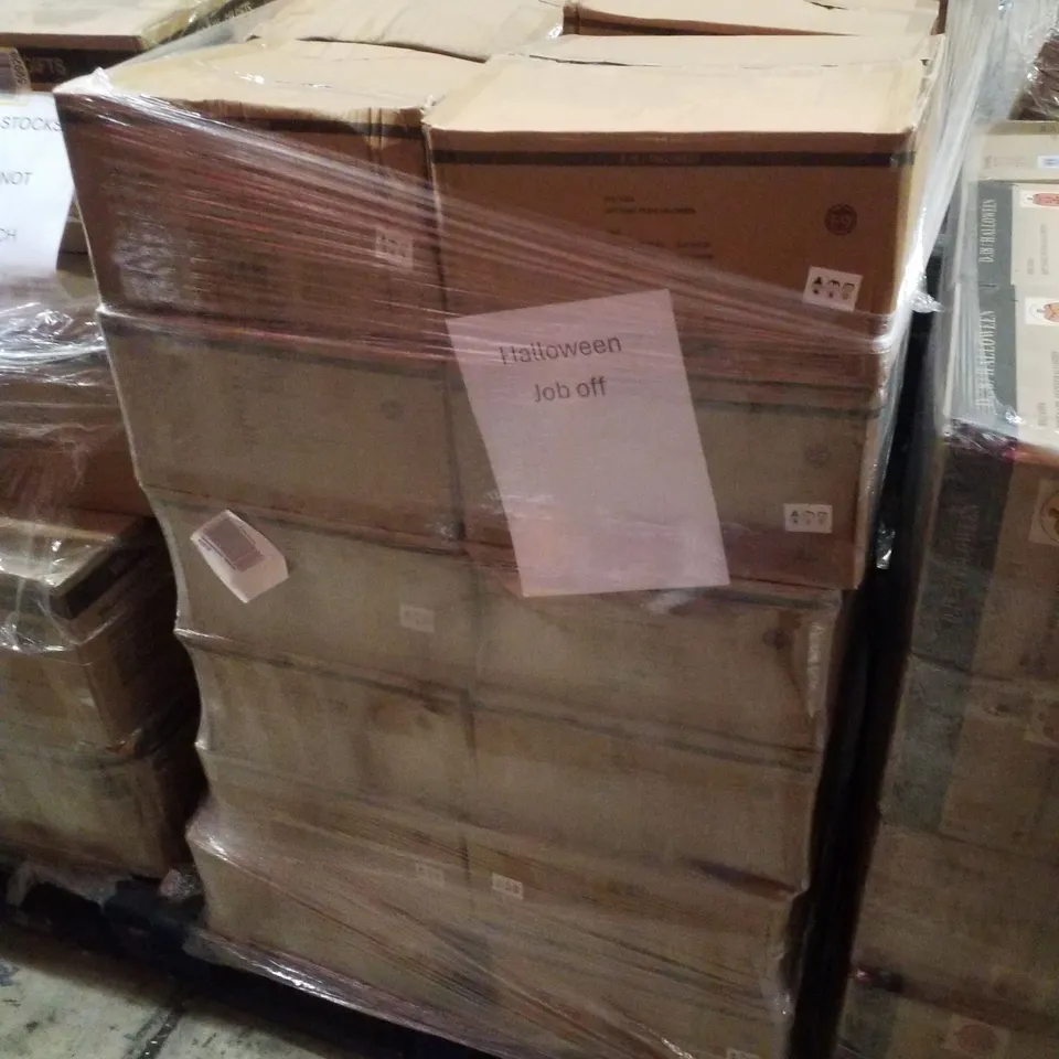 PALLET CONTAINING APPROXIMATELY 60 BOXES OF 24 BRAND NEW HALLOWEEN FELT CHARACTERS 