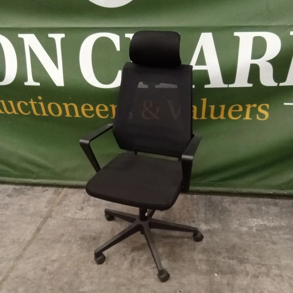 MESH OFFICE CHAIR WITH HEADREST - BLACK