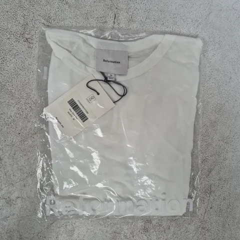 BAGGED REFORMATION MAX SLIM T-SHIRT IN WHITE SIZE MEDIUM