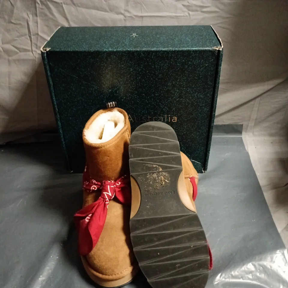 EMU AUSTRALIA  BOOTS – BROWN SUEDE WITH SHEARLING  – BOXED - SIZE EUR 39