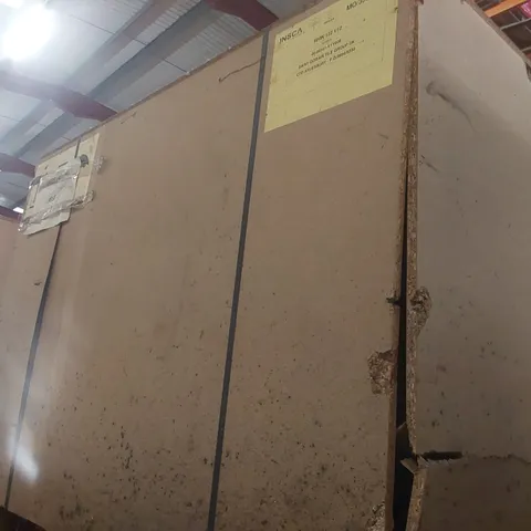 PALLET CONTAINING COMMERCIAL DISPLAY UNIT PARTS
