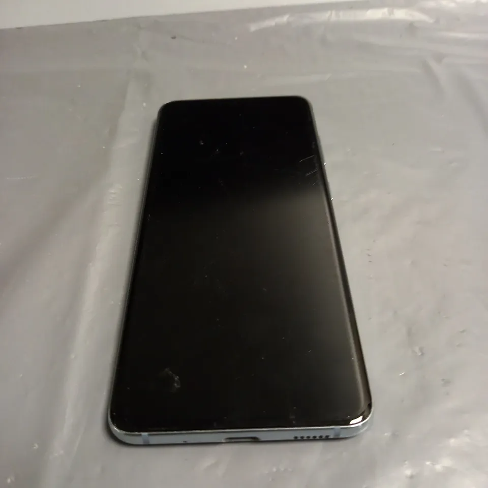 SAMSUNG GALAXY S20 IN CLOUD BLUE 