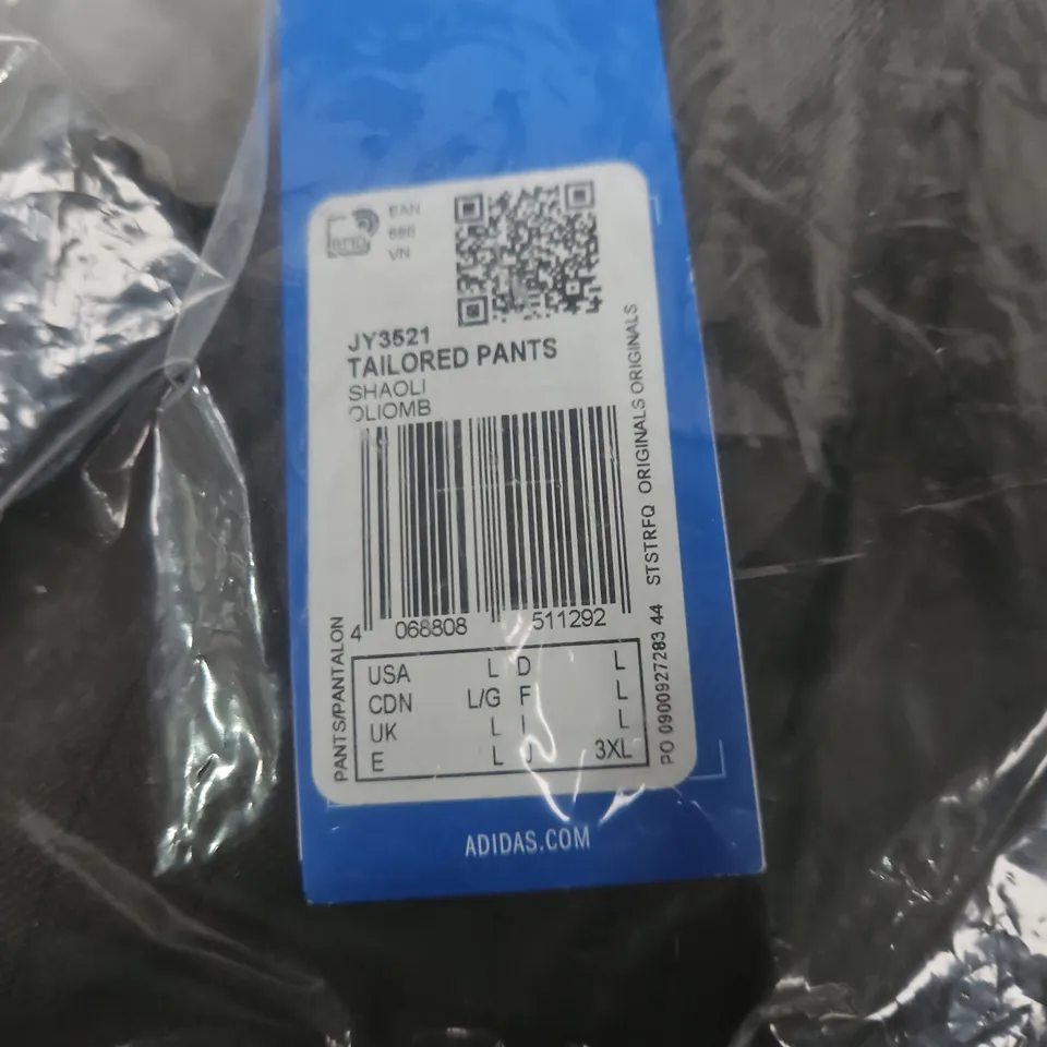 BAGGED ADIDAS TAILORED PANTS – SHADOW OLIVE, UK L