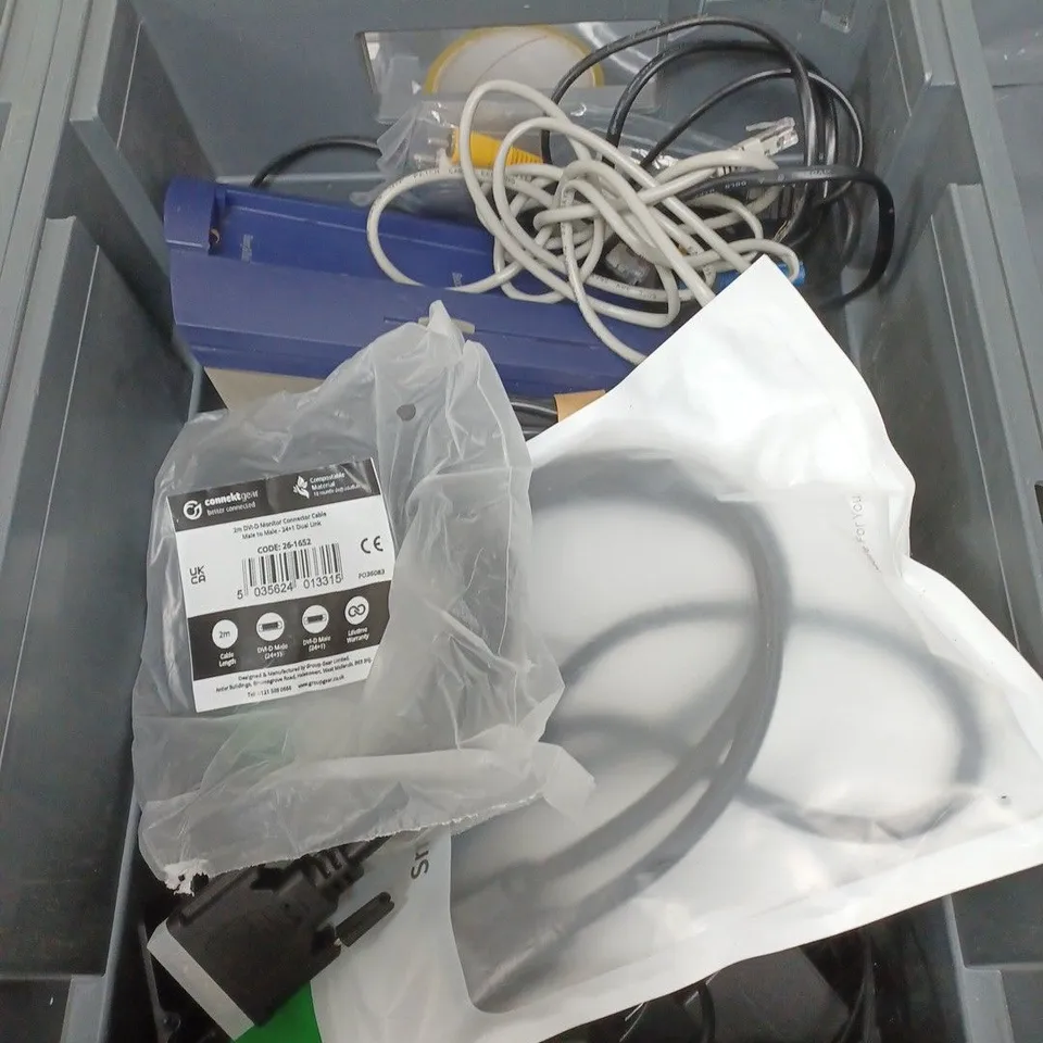 BOX OF APPROXIMATELY 20 ASSORTED ELECTRICAL ITEMS TO INCLUDE BROADBAND HUB, REMOTE CONTROLS AND POWER CABLES