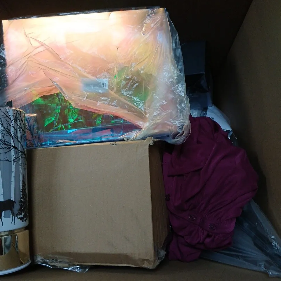 BOX OF APPROXIMATELY 10 ASSORTED ITEMS INCLUDING RADLEY BAG , DISNEY SIPPING CUP AND ALL OVER BODY TRIMMER 