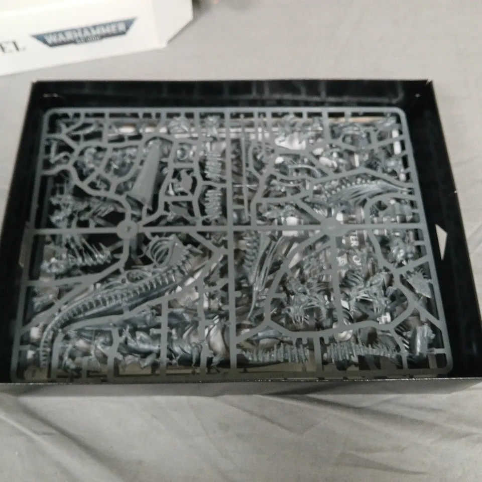 CITADEL WARHAMMER AGE OF SIGMAR FLESH-EATER COURTS TERRORGHEIST MINIATURE KIT