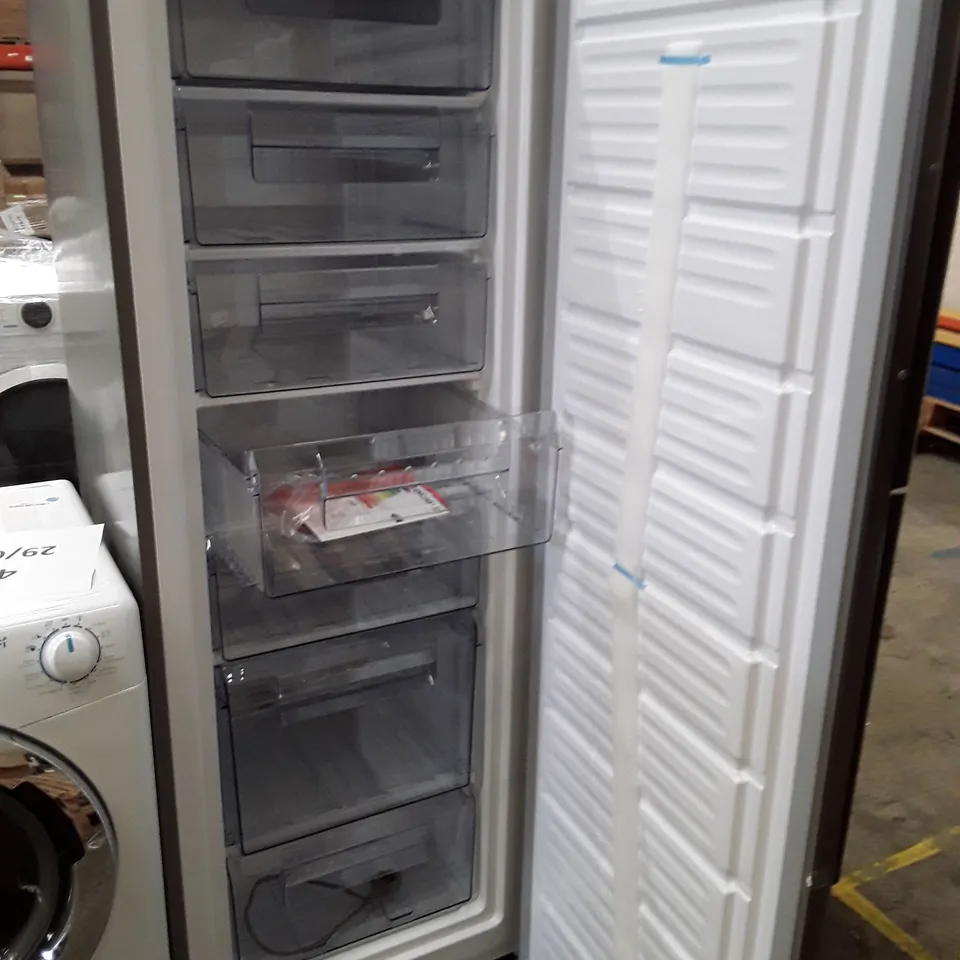 242 LITRE TALL FREEZER WITH 7 FREEZER COMPARTMENTS