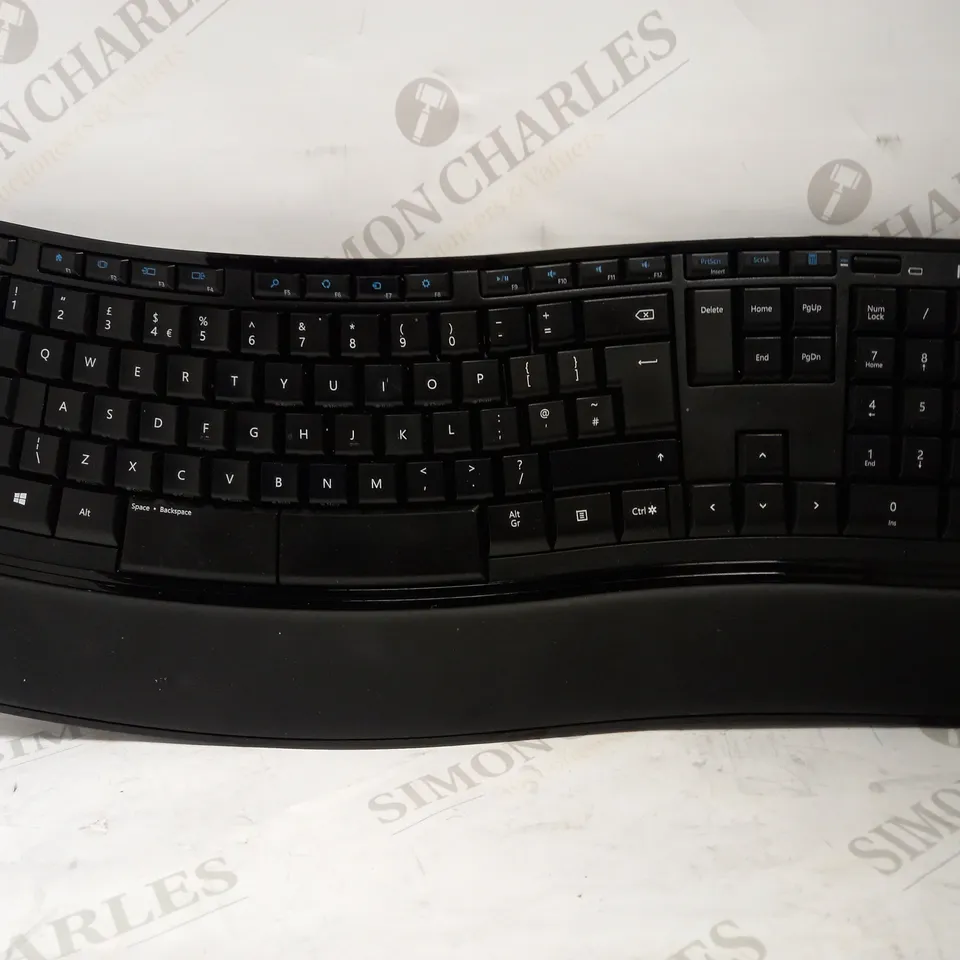 MICROSOFT SCULPT COMFORT DESKTOP KEYBOARD SET