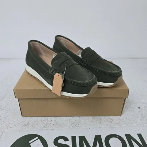 JOE & JO LIMA OLIVE SUEDE SLIP-ON SHOES – UK 5 
