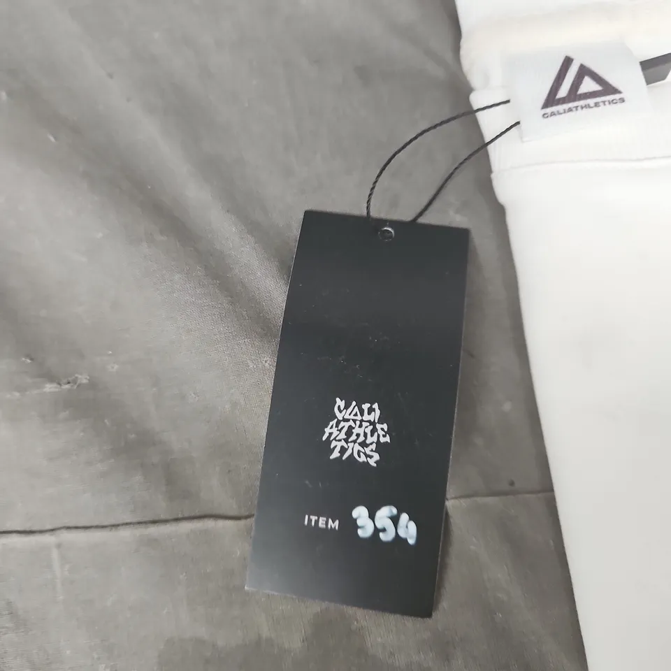 CALI ATHLETICS WHITE ATHLETIC TOP – SIZE S