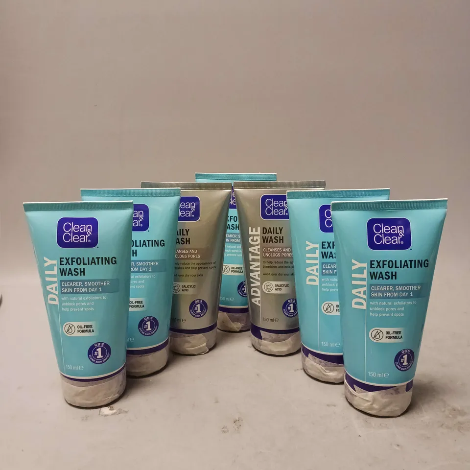 7 ASSORTED CLEAN & CLEAR HEALTH AND BEAUTY ITEMS TO INCLUDE DAILY EXFOLIATING WASH (150ML) AND ADVANTAGE DAILY WASH WITH SALICYLIC ACID (150ML). 