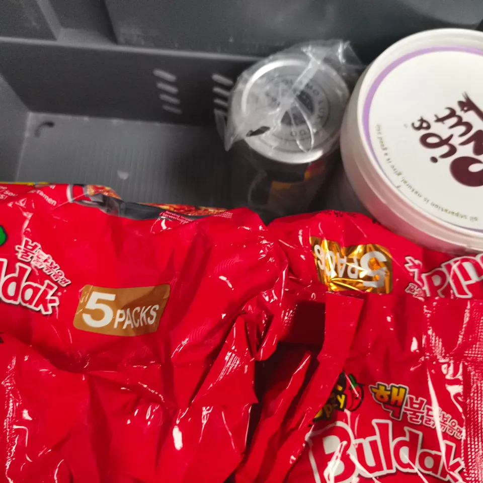 APPROXIMATELY 5 ASSORTED FOOD AND DRINK ITEMS TO INCLUDE HONEY, FRUIT COCKTAIL, ETC