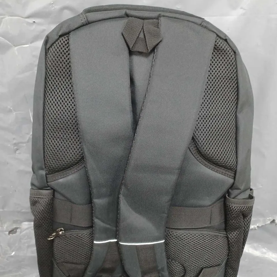 BAGSURE RUCKSACK IN BLACK