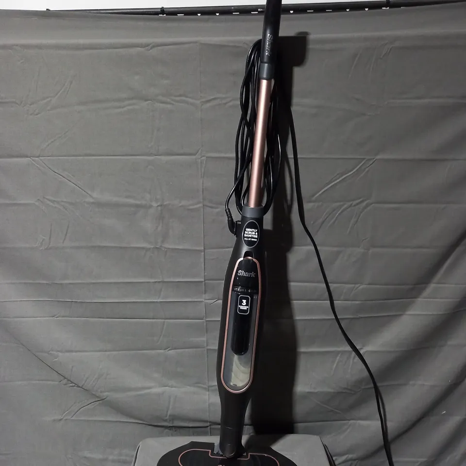 SHARK STEAM SCRUBBER WITH STEAM BLAST S7201 - COLLECTION ONLY