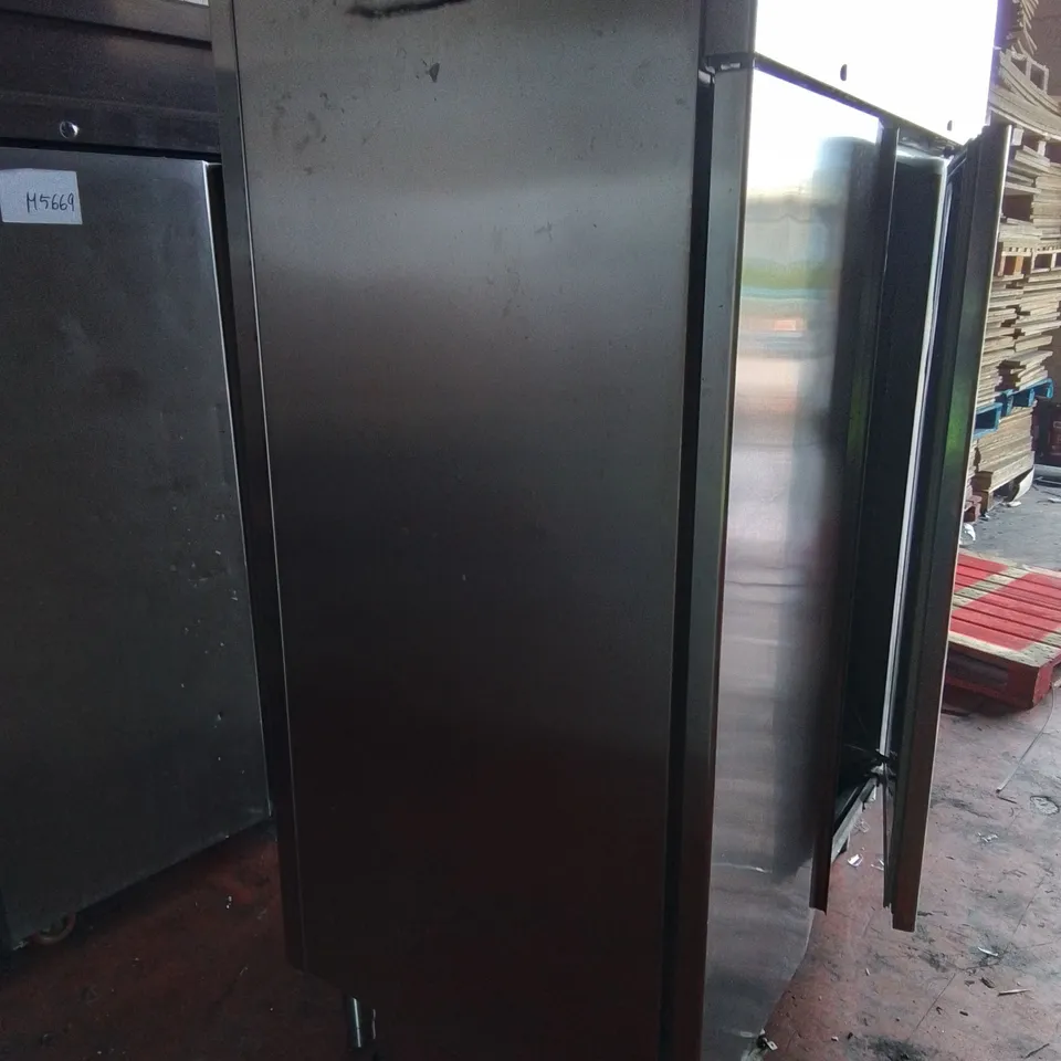 POLARIS COMMERCIAL P 140 TN AR STAINLESS DOUBLE DOOR FOOD CHILLER 