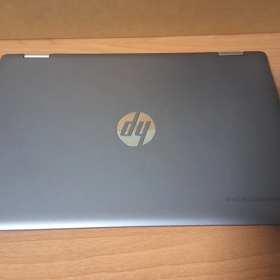 BOXED HP CHROMEBOOK PLUS X360 CORE I3 LAPTOP IN SILVER - 14B-CD0003NA