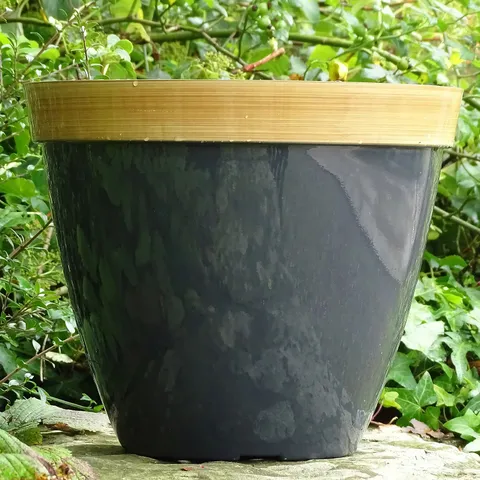 HAYLOFT PLANTS 3 X PROVENCE PLANTER 30CM
