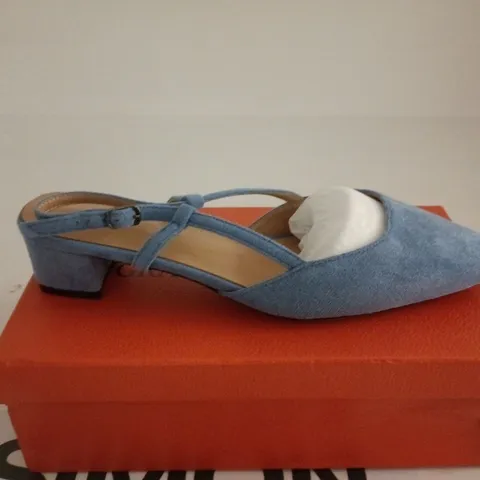 GRAVY EVERY STEP BLUE SUEDE SLINGBACK PUMP WITH ANKLE STRAP β WOMEN'S EU 40
