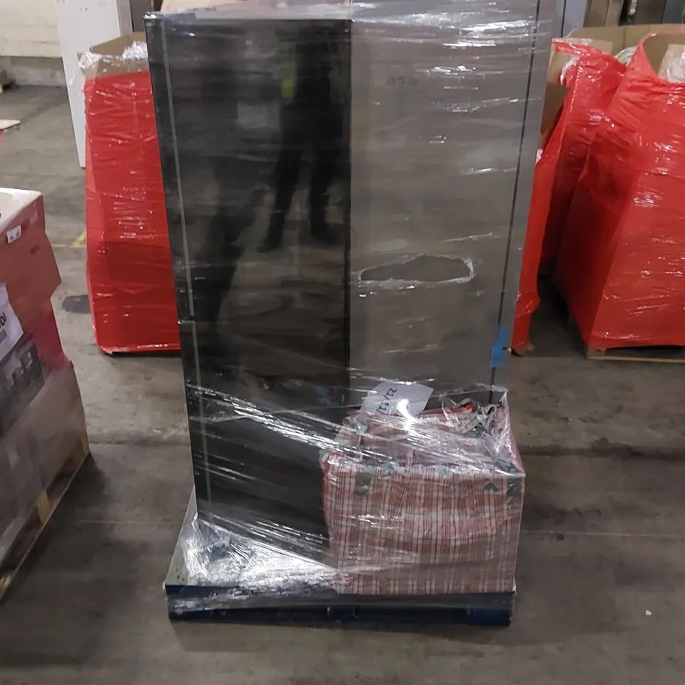 RUSSELL HOBBS STAINLESS STEEL BUILT IN MICROWAVE, HOOVER 55CM WIDE LOW FROST COMBI FRIDGE FREEZER AND RUSSELL HOBBS FREESTANDING FRIDGE FREEZER SILVER