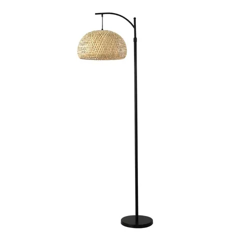 BOXED LIVINGANDHOME TRADITIONAL WOVEN RATTAN FLOOR LAMP, FI0583