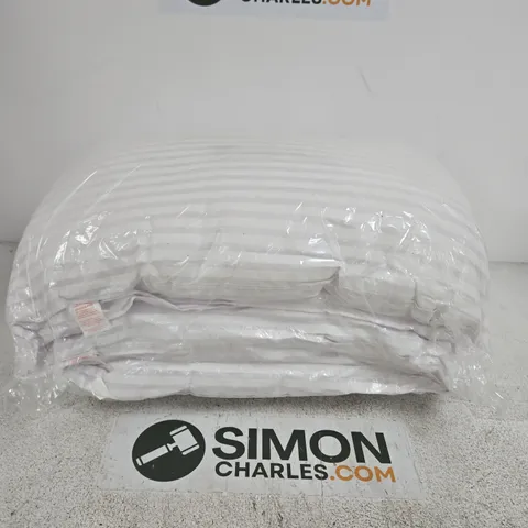 WHITE STRIPED PILLOW TRIO SET 