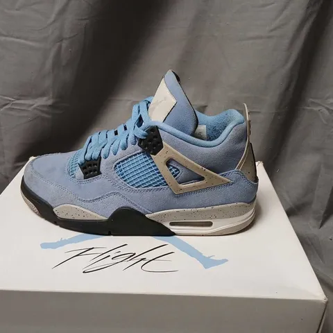 AIR JORDAN 4 RETRO UNIVERSITY BLUE/BLACK – UK 7 (US 8) MEN'S SNEAKERS