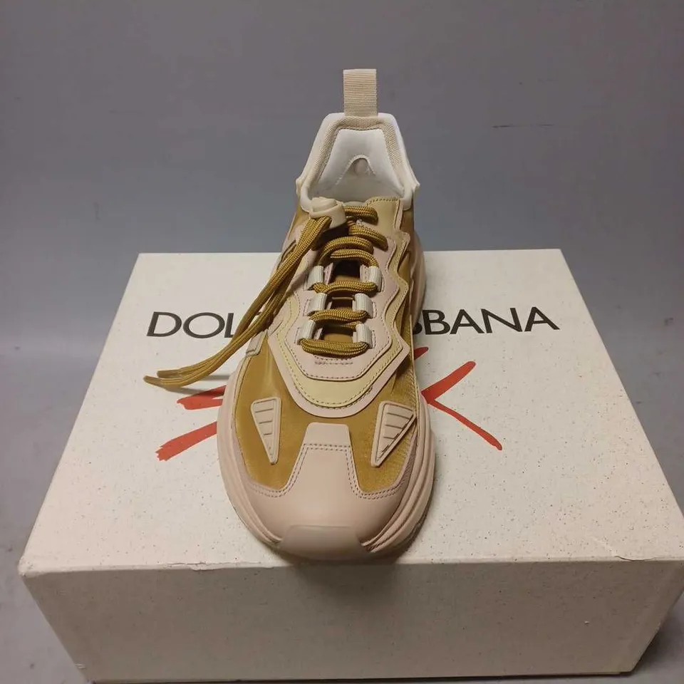 BOXED PAIR OF DOLCE & GABBANA DAYMASTER TRAINERS - 7 