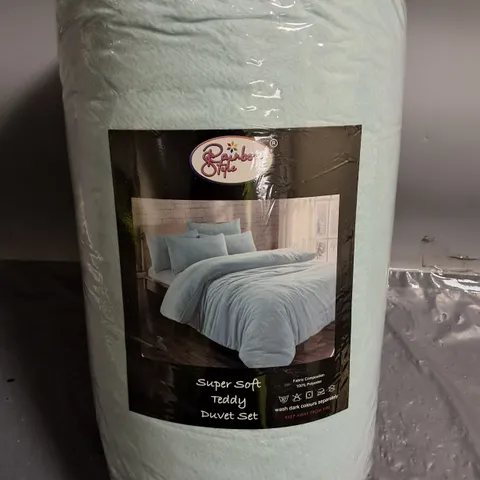 SUPER SOFT TEDDY DUVET SET IN MINT BLUE - SIZE UNSPECIFIED 