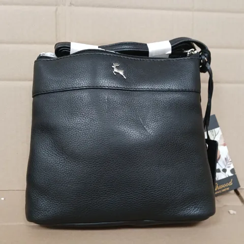 ASHWOOD WICKLOW BAG IN BLACK