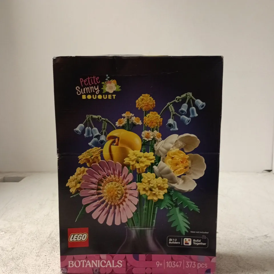 LEGO BOTANICALS PETITE SUNNY BOUQUET – 373 PCS
