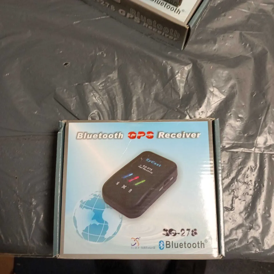 BOX OF APPROXIMATELY 9X GPS RECEIVERS SG-278