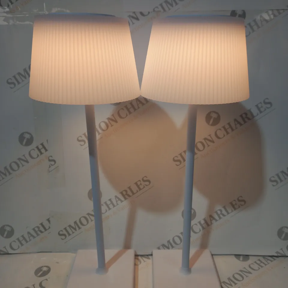 BOXED SFIXX SET OF 2 INDOOR OUTDOOR TOUCH TABLE LIGHTS - WHITE