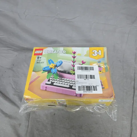 LEGO CREATOR 3 IN 1 TYPEWRITER WITH FLOWERS 363 PIECES, 31169