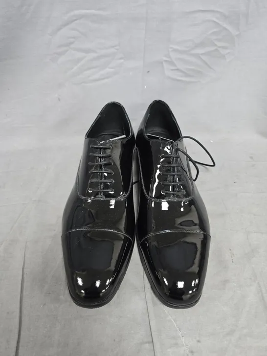 Lot 3109: AUTOGRAPH BLACK PATENT LEATHER OXFORD SHOES - UK SIZE 8 ... - Durable Oxfords With Glossy Patent Leather Finish