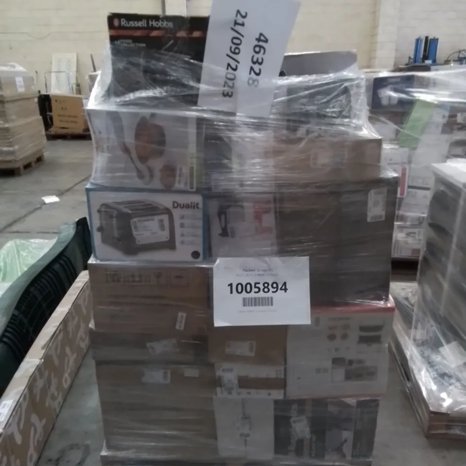 PALLET TO CONTAIN APPROXIMATELY  ASSORTED ELECTRONIC GOODS & PRODUCTS. INCLUDES