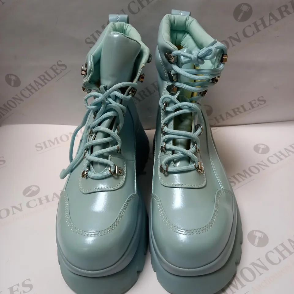 DESIGNER KOI  VEGAN GOOEY BABY BLUE PLATFORM BOOTS SIZE 8