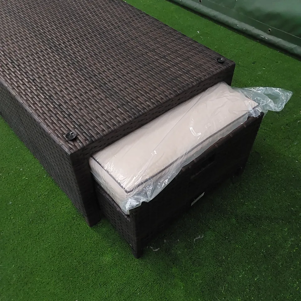 DESIGNER CHOCOLATE MIX RATTAN COFFEE TABLE WITH UNDERSIDE FOOTSTOOLS - MISSING GLASS TOP