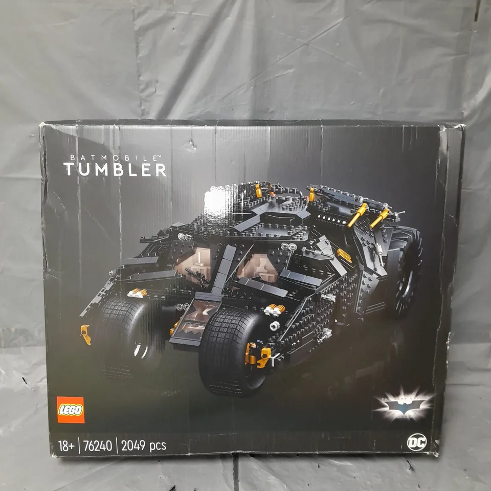 BOXED LEGO BATMAN THE DARK KNIGHT TRILOGY BATMOBILE TUMBLER - 76240