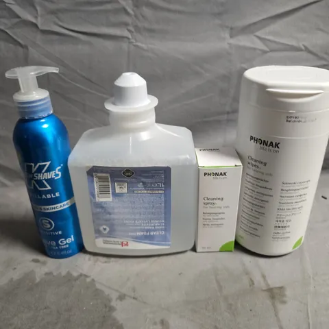 APPROXIMATELY 15 ASSORTED HEALTH & BEAUTY PRODUCTS TO INCLUDE CLEANING WIPES, CLEANING SPRAY AND SHAVING GEL