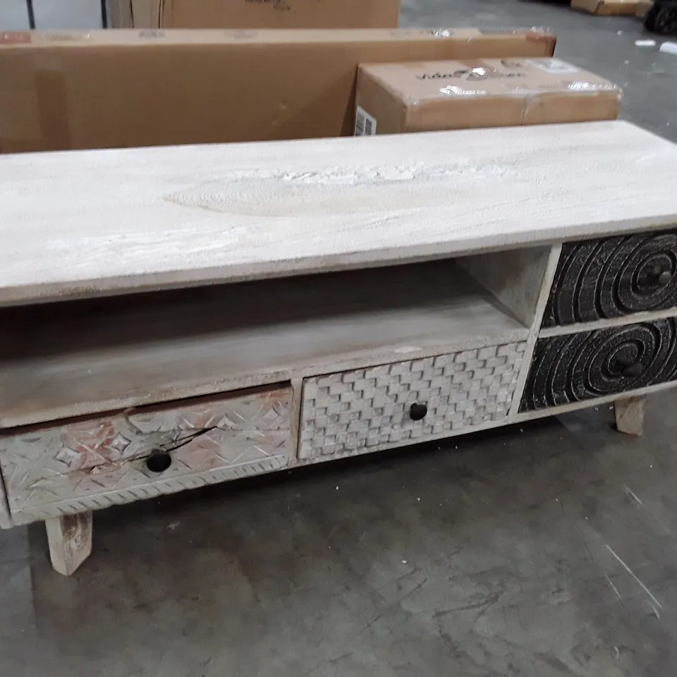 BOXED CIMARR SOLID WOOD TV STAND FOR TVS