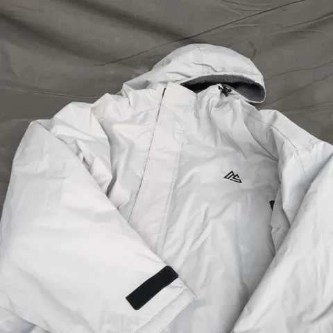 ONESNUG OUTDOOR HOODED JACKET, LIGHT GREY WITH FLEECE LINING – SIZE SMALL (SM)