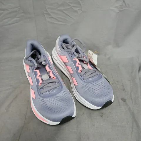 ADIDAS QUESTAR 3 VIOLET AND PINK RUNNING SHOES – WOMEN'S - SIZE 6
