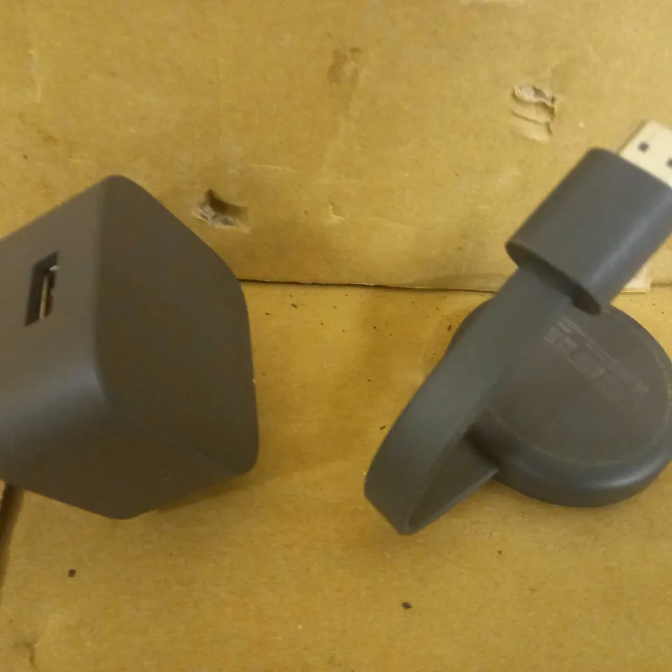 GOOGLE CHROMECAST