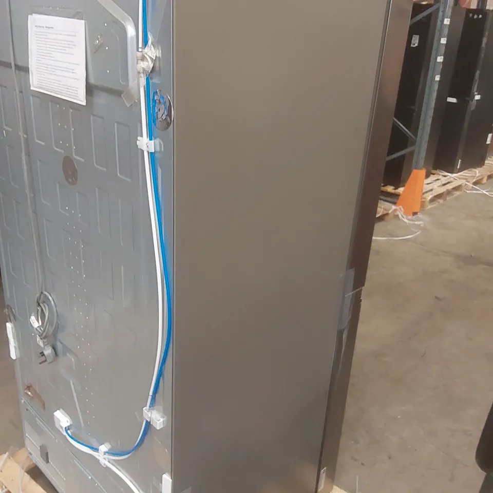 LG UVNANO GSLD80PZRD AMERICAN-STYLE SMART FRIDGE FREEZER - SHINY STEEL